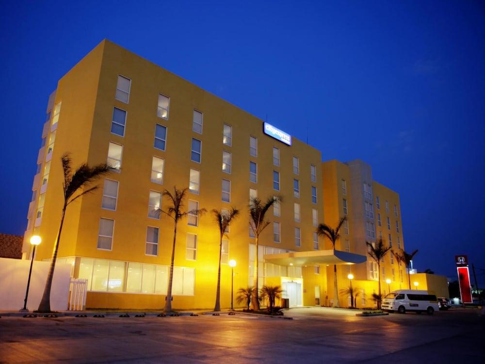 City Express By Marriott Ciudad Del Carmen Εξωτερικό φωτογραφία