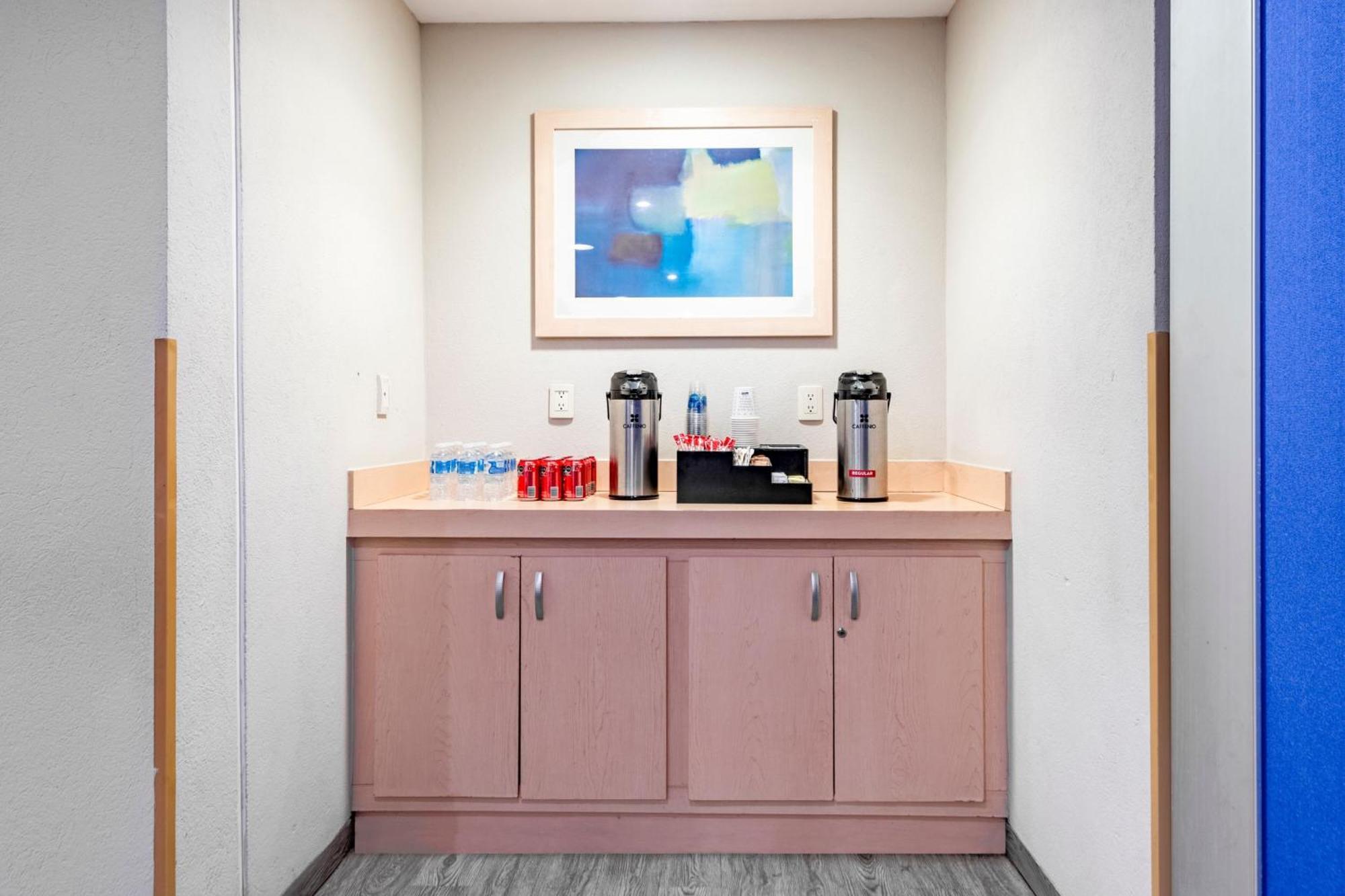 City Express By Marriott Ciudad Del Carmen Εξωτερικό φωτογραφία