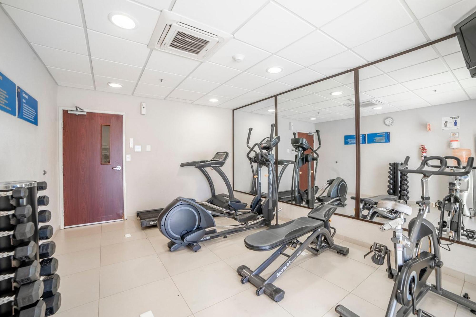 City Express By Marriott Ciudad Del Carmen Εξωτερικό φωτογραφία
